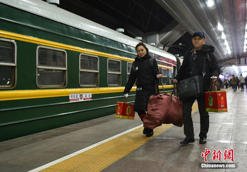 2018年春運が幕開け、北京で今年初の便数追加列車登場