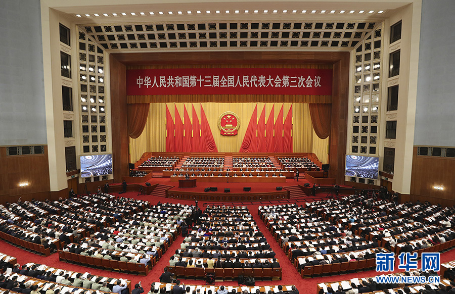 第13期全国人民代表大会（全人代）第3回会議北京・人民大会堂で開幕
