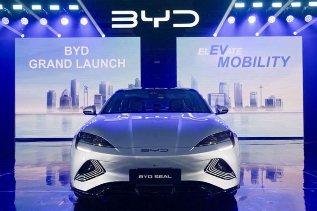 中国BYD、欧州の電気自動車販売でテスラを初めて上回る