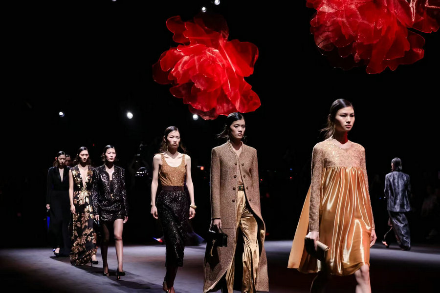 2026年秋冬上海ファッションウィークが開幕：メゾン・マルジェラの世界初公開や中国ブランドの躍進に注目